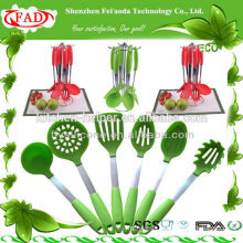 Silicone cook tool / kitchen utensil set